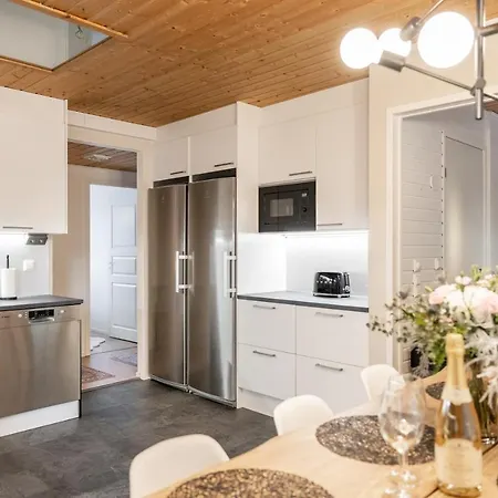 Casa de Férias Family Repopolku Rovaniemi