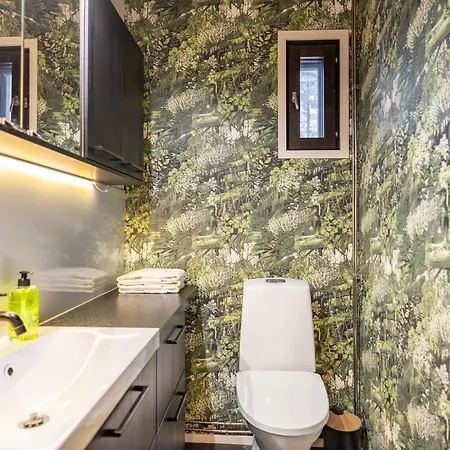 Family Home Repopolku Рованиеми